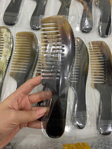 Peine de Cuerno de Alta Calidad, Bordes Suaves, Antiestático, Mejora la Textura del Cabello, Promueve el Brillo y Reduce las Puntas Abiertas - Product Image 6