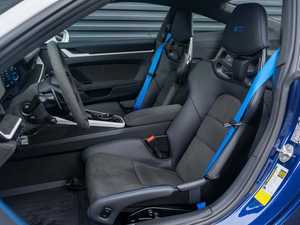 Increíble 911 Dakar Coupé 2024, Tracción en las Cuatro Ruedas, Turbo, Automático, Color Oscuro, Llantas de Aleación Usadas, Asientos de Cuero, Paquete de Potencia, Sistema de Navegación - Product Image 3