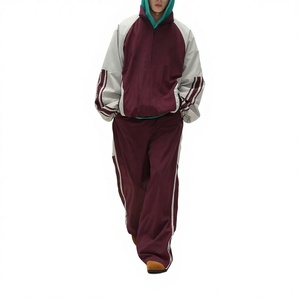 Custom Unisex Oversized Windbreaker Tracksuit Baggy Style Top Quality Streetwear Set Men Women OEM Manufacturer - Product Image 4