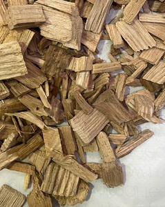 De grandes quantités de copeaux de bois sont prêtes pour l'exportation - Product Image 1