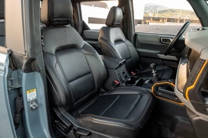 EXTREMELY CLEAN2022 FO-RD BRONCO BADLANDS  7-SPEED MANUAL 4WD LISTO PARA ENVIAR - Product Image 5