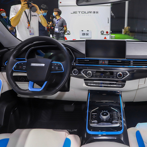 Vehículos Eléctricos Nuevos Plus 2024 R17, Turbo a Gasolina, Volante a la Izquierda, Buen Estado, con Pago por Accidente, Listos para Conducir - Product Image 5