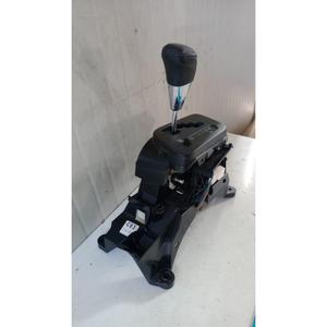 LEVIÈRE DE VITESSES 1KR-FE AVEC BOUTON ET ÉCRAN AUDIO TOYOTA IQ 1ère Série (09>) C0329106 Essence 1.0 - Product Image 3