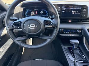 Usado 2025 H y u n d a i Elantra SEL Sport FWD - Product Image 6