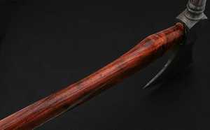 Hache en acier damas de haute qualité utilisation polyvalente couleur argent manche en bois escalade survie Portable prix usine OEM personnalisé - Product Image 4