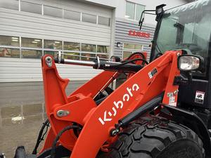 Chargeuse sur pneus Kubota R640 2024 Cylindre hydraulique Eaton Charge nominale de 9 tonnes EPA Euro5 Moteur Chargeur frontal Garantie 1 an Roulement - Product Image 4