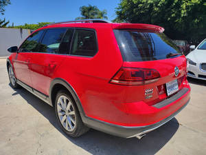 รถยนต์มือสองคุณภาพดีราคาประหยัด ปี 2017 โฟล์คสวาเกน กอล์ฟ ออลแทรค พวงมาลัยซ้าย - Product Image 5