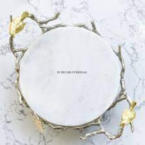 Bandeja para servir artículos de comida hechos de mármol de color blanco de calidad superior con asas de metal dorado para restaurantes y hoteles de la India - Product Image 3