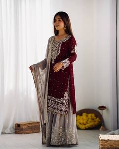 Présentation de la nouvelle collection de créateurs en fausse georgette pure et lourde avec codage de broderie lourde Dori-Sequence Work Top-Bottom - Product Image 3