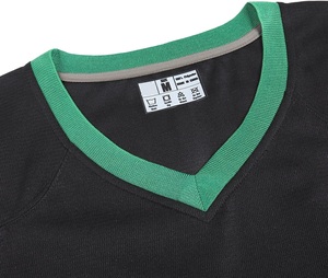 ชุดฟุตบอลผู้ชายสุดล้ำ ขายส่ง เสื้อเจอร์ซีย์คุณภาพระดับช่างฝีมือ สไตล์ Vanguard ระบายอากาศได้ดี น้ำหนักเบา สีและโลโก้ปรับแต่งได้ - Product Image 3