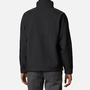 Chaqueta blanda para hombre aislada, resistente al viento e impermeable para deportes de invierno y aventuras al aire libre en climas fríos - Product Image 2