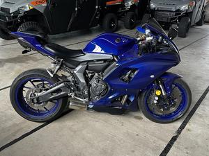 มอเตอร์ไซค์แก๊สสมรรถนะสูง YZF-R6 600cc เครื่องยนต์ 4 สูบเรียง ปี 2024 มือสองสำหรับขาย - Product Image 4
