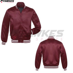 Chaqueta universitaria con mangas de cuero negro de diseño de excelente calidad Chaqueta universitaria de color brillante de alta calidad para hombre - Product Image 3