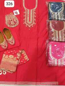 Trajes sin costuras de diseñador moderno, ropa india y paquistaní bordada a mano - Product Image 2