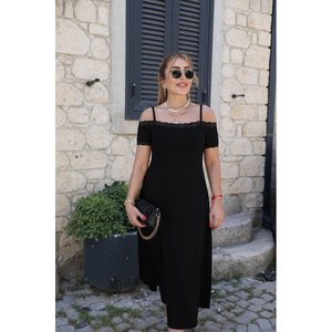 Robe mi-longue en viscose pour femme, à bretelles, manches courtes, col avec détails en dentelle, 37092 - Noir - Product Image 4