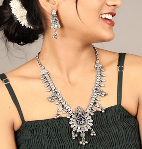 Juego de Joyas de Plata Antigua Oxidada, Regalo para Ella - Product Image 1