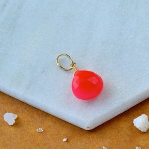 Colgante de Piedra Preciosa Facetada en Forma de Lágrima de Calcedonia Rosa, Piedra Natural Rosa Suave, Chapado en Oro Rosa, Joyería Artesanal - Product Image 6