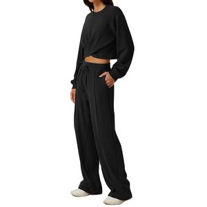 Venta al por mayor de alta calidad Pink Sweatsuit Crop Top Sudadera con capucha de cuello redondo de gran tamaño de pierna ancha Joggers Set French Terry sudadera Set Mujeres - Product Image 2