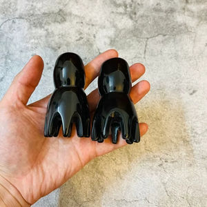 Suministro al por mayor de Peine de cuerno inspirado en la naturaleza personalizado ecológico artesanías naturales para relajación y masaje con champú - Product Image 1