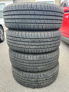 Neumáticos para Vehículos a Precio Económico al por Mayor |   Neumáticos Usados y Nuevos al por Mayor de 13-22 Pulgadas |   Duradero, Disponible en Varios Tamaños, Envío Global - Product Image 6