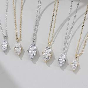 Marquise Cut Moissanite Solitaire Pendentif Collier En Argent Sterling 925 Plaqué Or 14K Dainty Superposition Bijoux Cadeau Pour Elle - Product Image 3