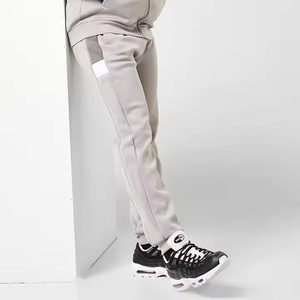 Pantalon de jogging décontracté pour homme, taille mi-haute, 100 % coton, anti-plis, molletonné, multi-poches, avec logo personnalisé, style streetwear, nouvelle collection - Product Image 5
