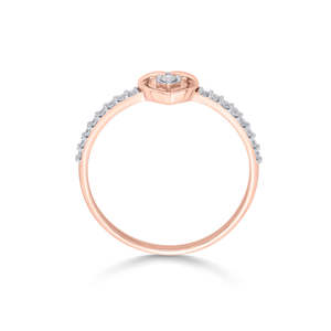 Anillo de Diamantes en Oro Rosa con Diseño Casual de Corazón - Product Image 5