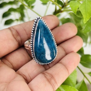 Wholesale 925 Silver plated Trendy <b>Crystal</b> Gemstone <b>Rings</b> Blue Apatite Wedding Engagement Jewelry for Parties - Product Image 1