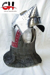 Casco Medieval de Acero de Calibre 18 con Diseño de Cara de Cerdo y Avental, Estilo Vintage Plateado, Decoración para el Hogar, por Calvin Handicraft - Product Image 2