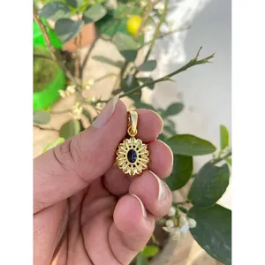 Pendentif en or 14 carats avec saphir bleu taille émeraude, diamant plaqué rhodium, forme de fleur, collier tendance en or rose - Product Image 5
