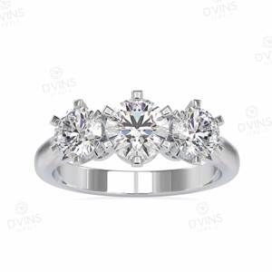 Anillo de compromiso de diamante solitario de 3 piedras Forma redonda Solitario Oro VVS Anillo de boda de compromiso de diamante natural Fiestas de 14K - Product Image 1