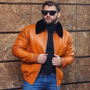 Chaqueta de Cuero de Serpiente Repujada Original Winter Biker, Chaqueta de Motociclista Negra de Corte Ajustado Vintage para Hombre - Product Image 3