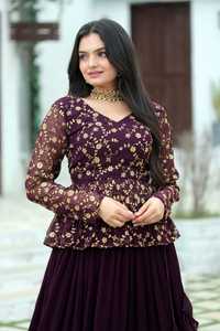 Blouse de travail à sequins brodés lourds fantaisie de créateur Crush Pleating Faux Blooming Style pakistanais Silky Lehenga Choli pour - Product Image 3