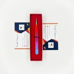 Pince à épiler professionnelle en acier inoxydable Somofy Enterprises, design de poignée personnalisé, pointe lisse, pince à isolation des cils incurvée - Product Image 1