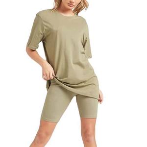 2025 été nouveautés femmes mode Streetwear à manches courtes T-Shirt coupe ajustée Shorts ensembles coton couleur unie OEM Service - Product Image 2