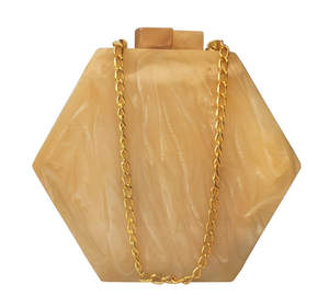 Pochette en résine faite à la main pour femmes, style célébrité, chaîne dorée - intérieur en cuir, fermeture magnétique - Product Image 1