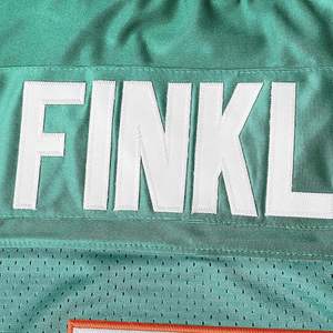 เสื้อฟุตบอลสำหรับผู้ชายและผู้หญิงเสื้อฟุตบอลสไตล์ย้อนยุคมีโลโก้ทีมปรับแต่งได้ - Product Image 2