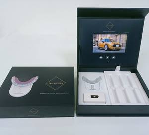 Cassetta di invito Video con schermo LCD con Brochure Video - Product Image 6