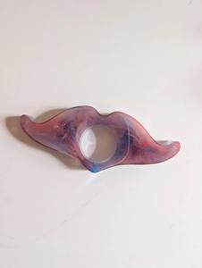 Soporte para páginas de libros de resina, agarre para los dedos, accesorio de lectura duradero y cómodo, perfecto para libros, materiales de estudio, diarios y novelas - Product Image 5