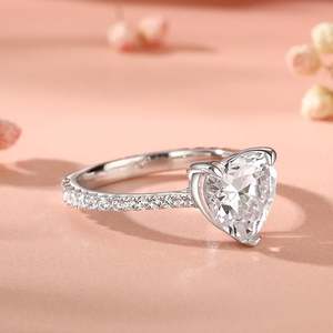 Bague de fiançailles Jeulia en argent sterling plaqué or rose, coupe cœur - Product Image 5