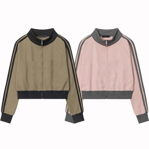 เสื้อฮู้ดดี้ผู้หญิงคุณภาพดีขายดีสำหรับฤดูหนาว พิมพ์ลายด้านหน้าแบบ DTF ผ้าโพลีเอสเตอร์/คอตตอนผสม แฟชั่นทันสมัย ทรงพอดีตัว หนานุ่ม - Product Image 1