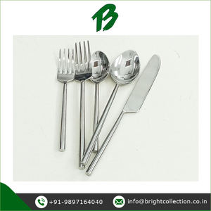 Ensemble de couverts plaqués argent en acier inoxydable à bas prix de qualité supérieure disponible pour le dîner de mariage et banquet à l'hôtel - Product Image 3
