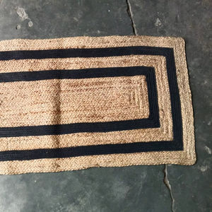 Tapis et carpettes tressés en jute et coton de style moderne, antidérapants, antibactériens, écologiques, fabriqués à la machine avec motif floral - Product Image 1