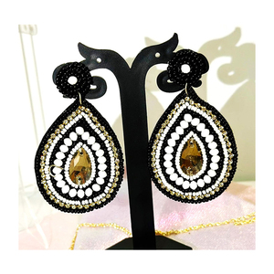 Pendientes de cuentas de diseñador indio de la mejor calidad Pendientes de aro de moda coloridos y de nuevo diseño para fiestas y festivales ¡Compre ahora! - Product Image 6