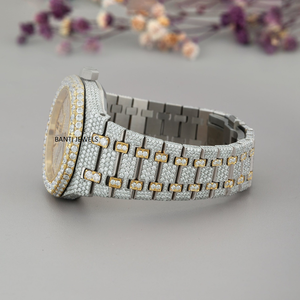 Montre de luxe antique bicolore entièrement sertie de moissanite, en verre et acier inoxydable, 20 mm, style Hip Hop, brillance premium, écologique, double mouvement - Product Image 2