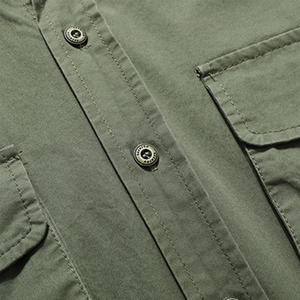 Camisa cargo con logotipo personalizado disponible para promociones de marca y uniformes de empresa - Product Image 3