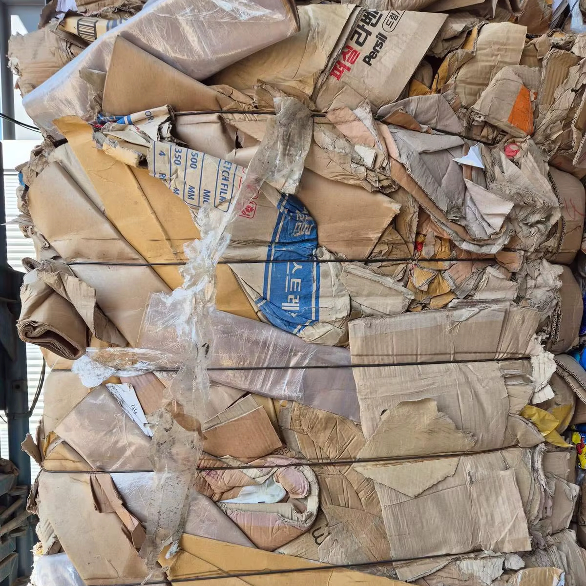 All Grades Old Corrugated Containers (OCC) waste papers available in stock !!!!