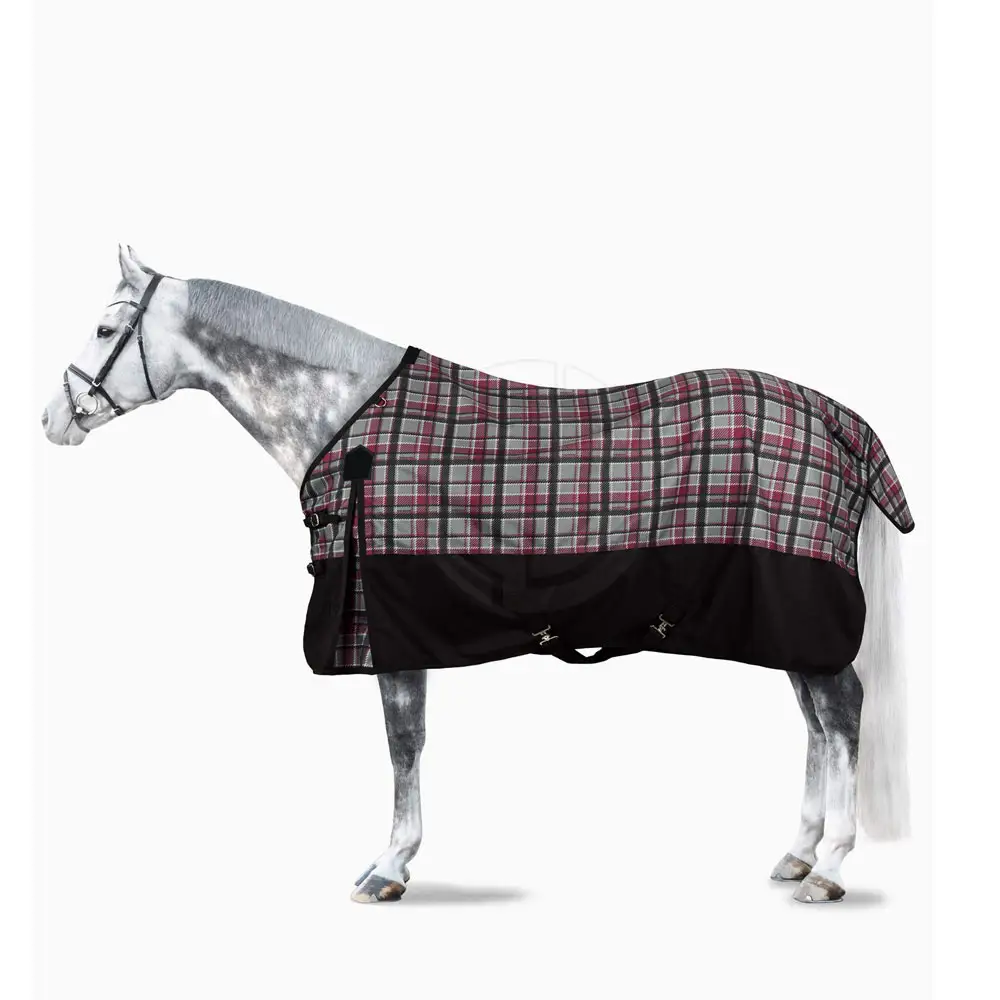 Poids léger de haute qualité Logo personnalisé Couvertures d'équitation Vente à chaud Couverture professionnelle pour chevaux