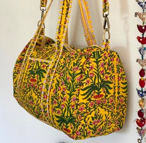 Bolsa de Lona Amarilla Hecha a Mano, de Gran Capacidad, con Cierre, Duradera, de Lujo, para Viajes, Gimnasio, Yoga, Uso Diario, Regalo para Alguien Especial - Product Image 5