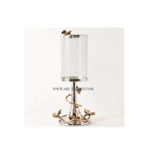 Nouveau design vintage, bougeoir en métal poli brillant, base martelée, bougeoir transparent de classe, décoration de table, bougeoir fait à la main - Product Image 1